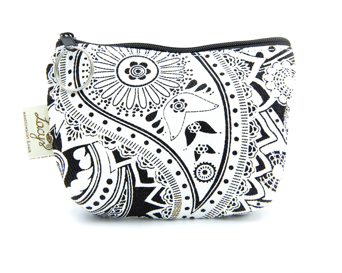 Emil white Paisley